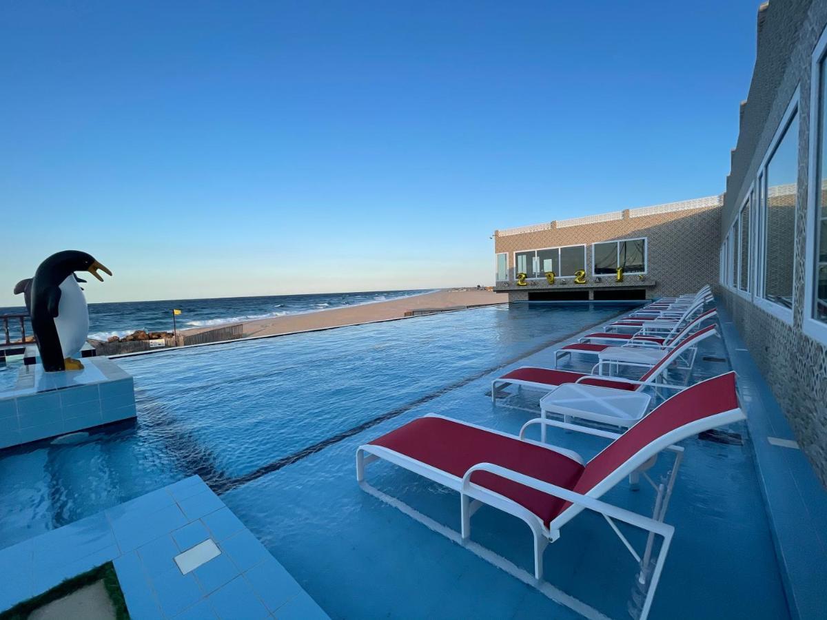 Turtle Beach Resort Ras al Hadd Exteriör bild