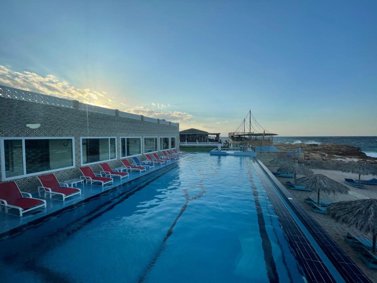 Turtle Beach Resort Ras al Hadd Exteriör bild