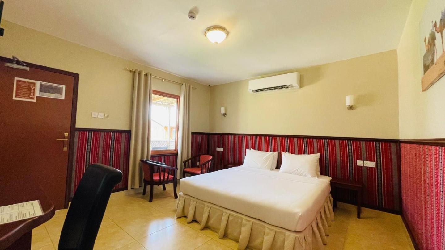 Turtle Beach Resort Ras al Hadd Exteriör bild
