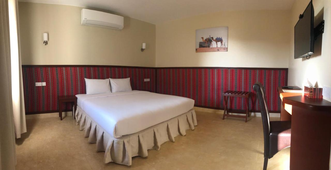 Turtle Beach Resort Ras al Hadd Exteriör bild