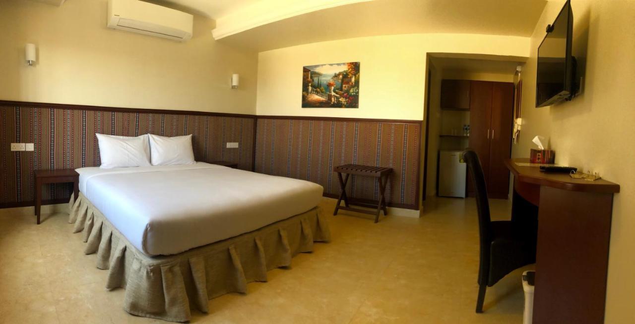 Turtle Beach Resort Ras al Hadd Exteriör bild