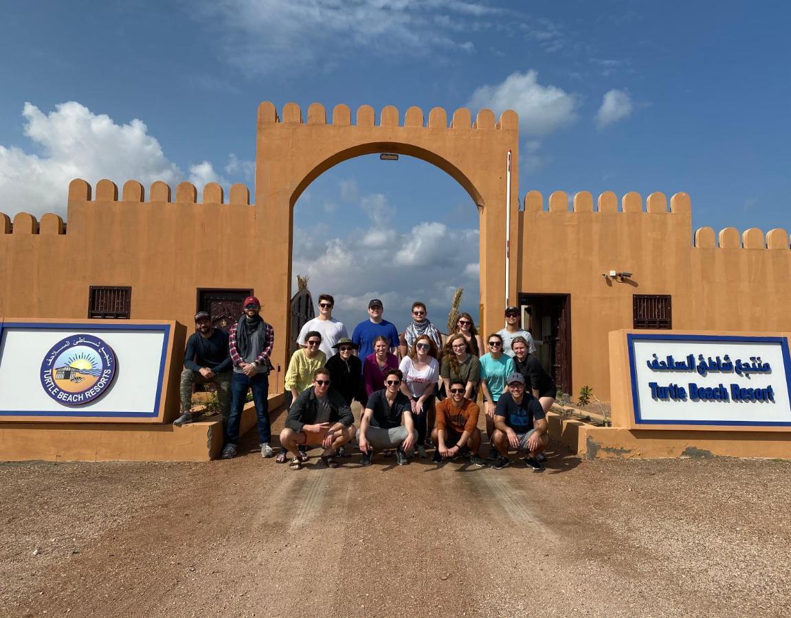 Turtle Beach Resort Ras al Hadd Exteriör bild
