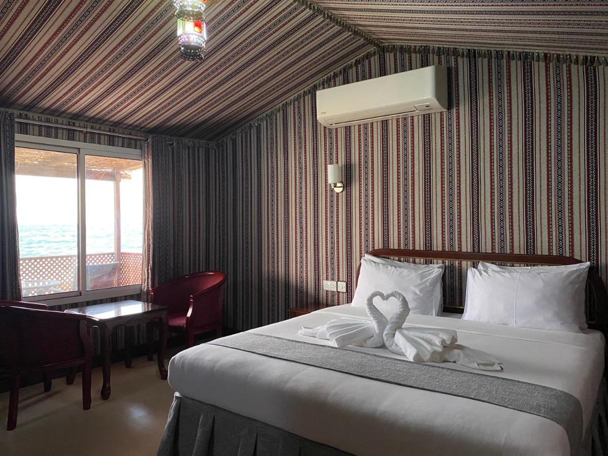 Turtle Beach Resort Ras al Hadd Exteriör bild