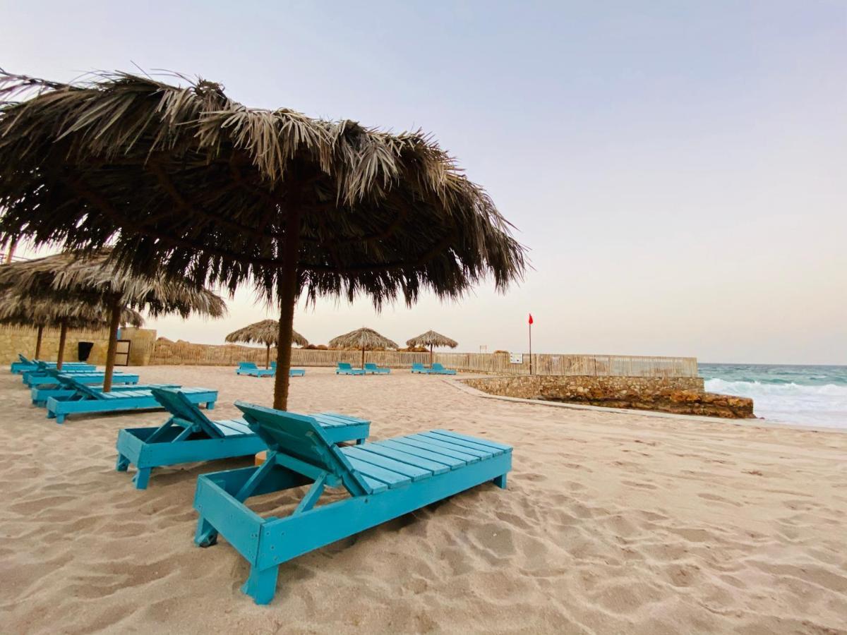 Turtle Beach Resort Ras al Hadd Exteriör bild